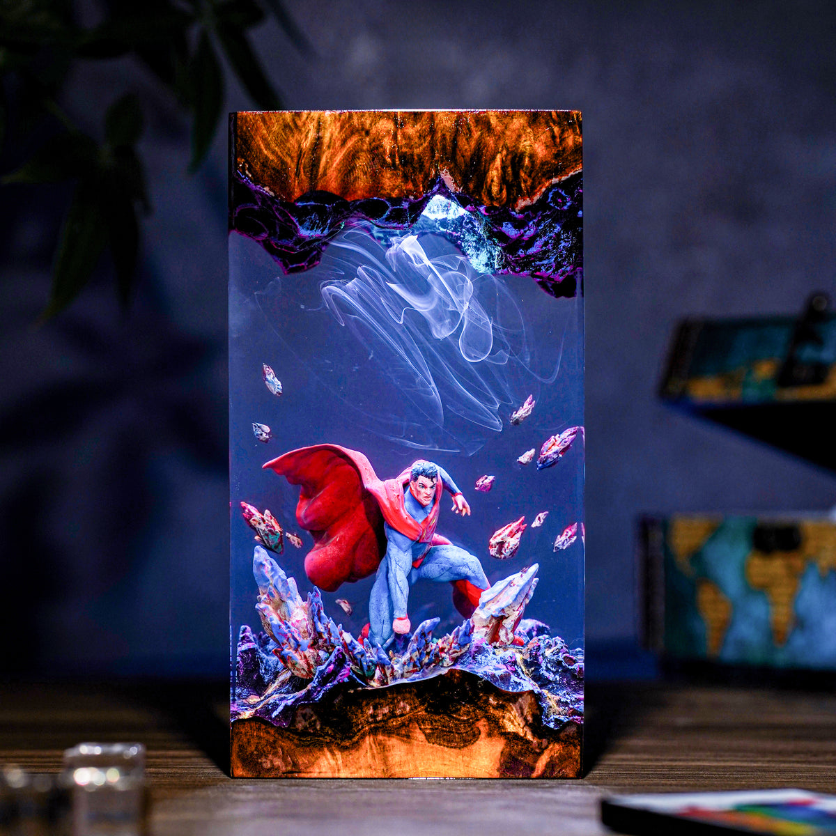 Super man , Man of steel Resin lamp