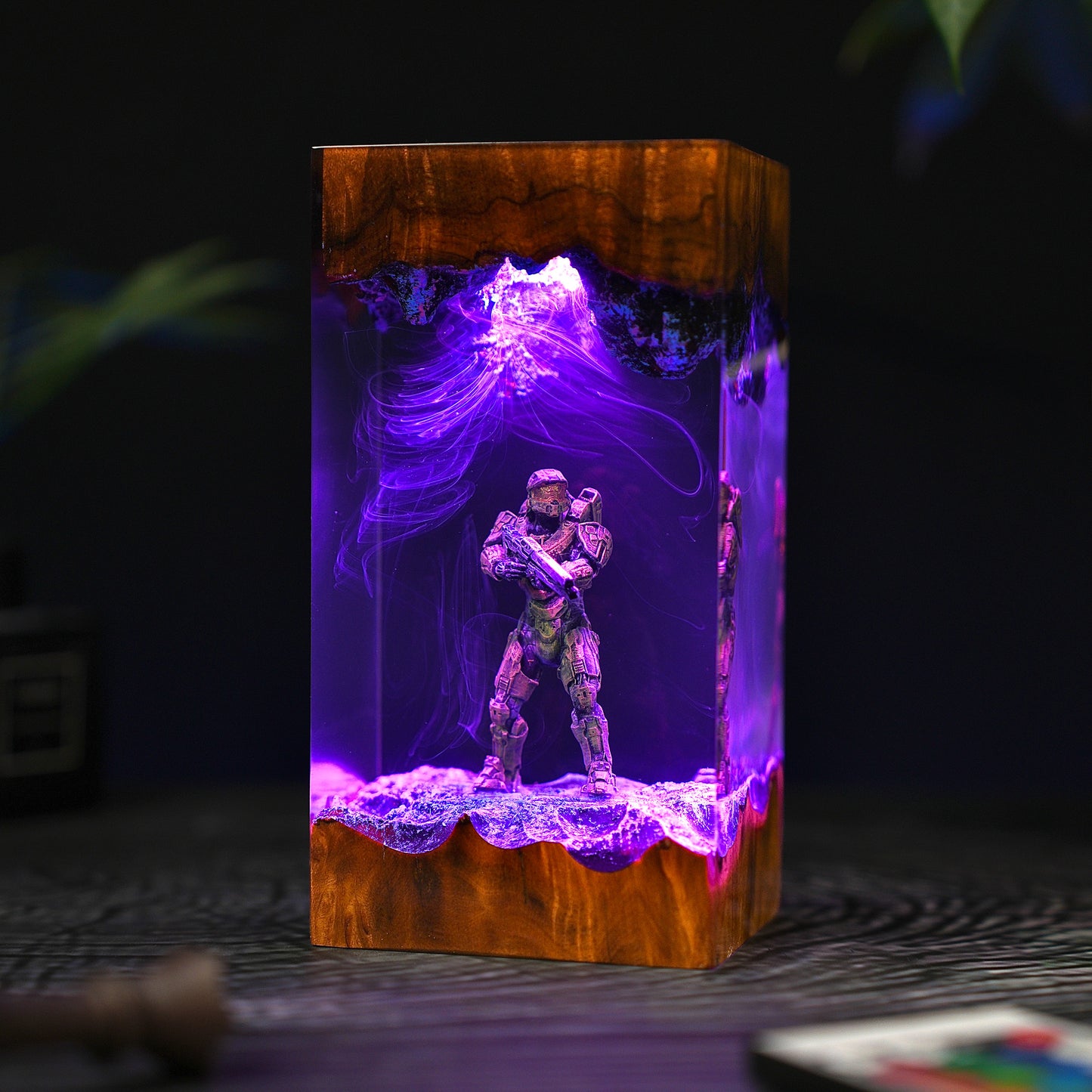 Soldier 117: Infinite Hope Resin Lamp