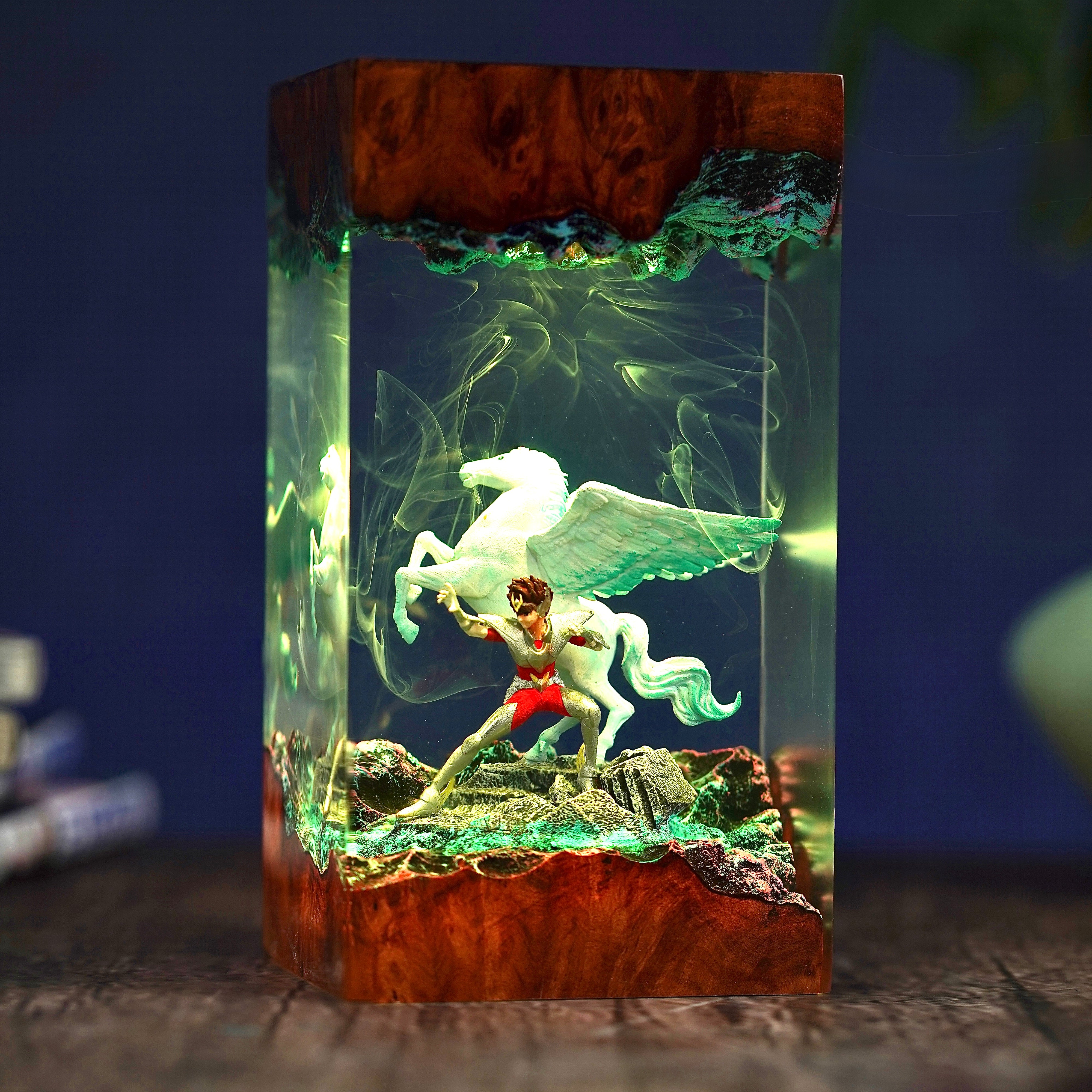 Saint Seiya Pegasus Resin lamp