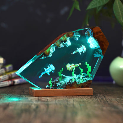 Square Aquatic Pet: Deep Sea Explorer Resin Lamp