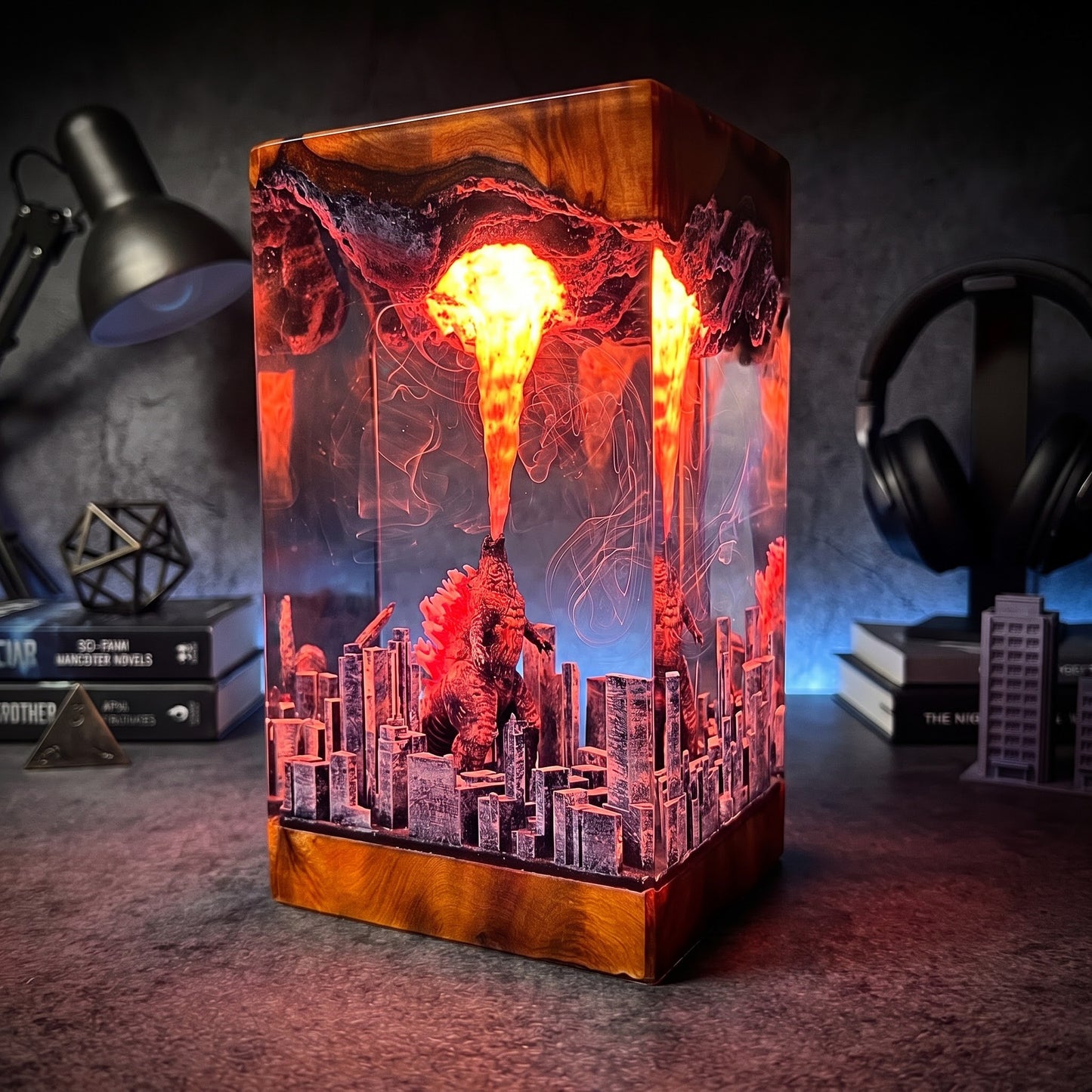 Godzilla 4 Resin Lamp