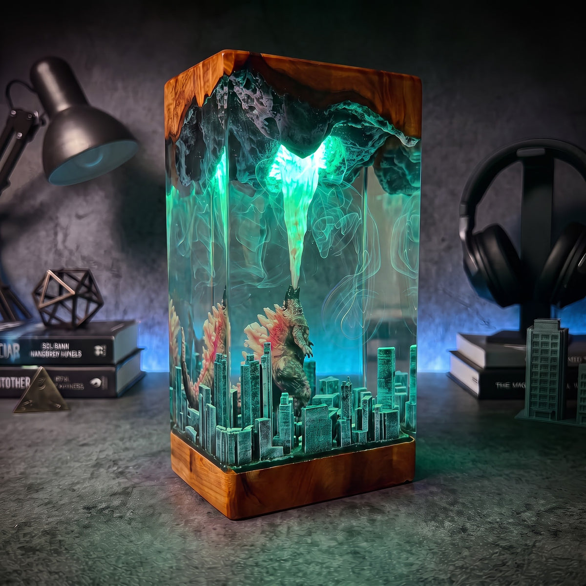 Godzilla 4 Resin Lamp