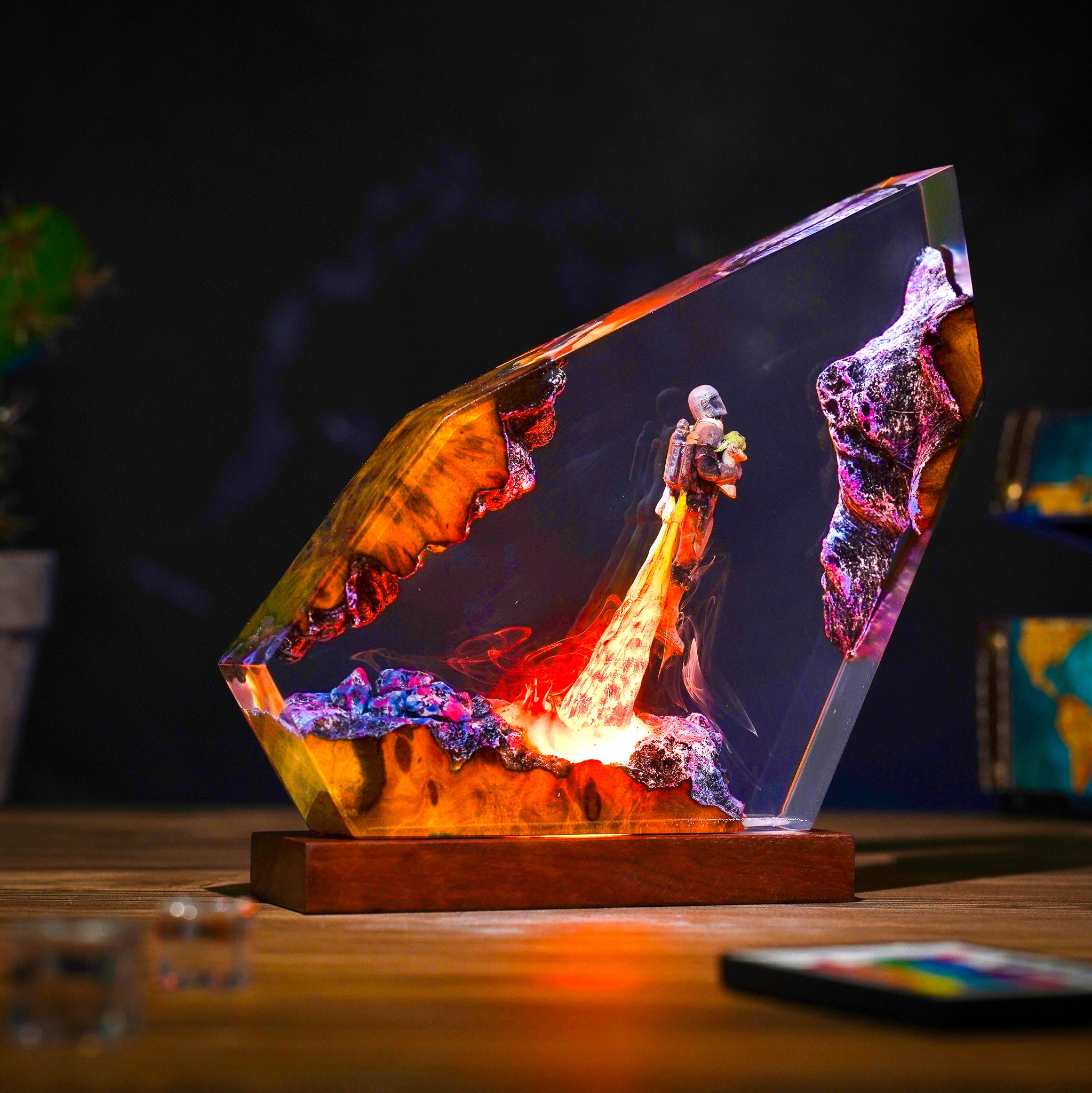 Mando & Grogu Resin Lamp