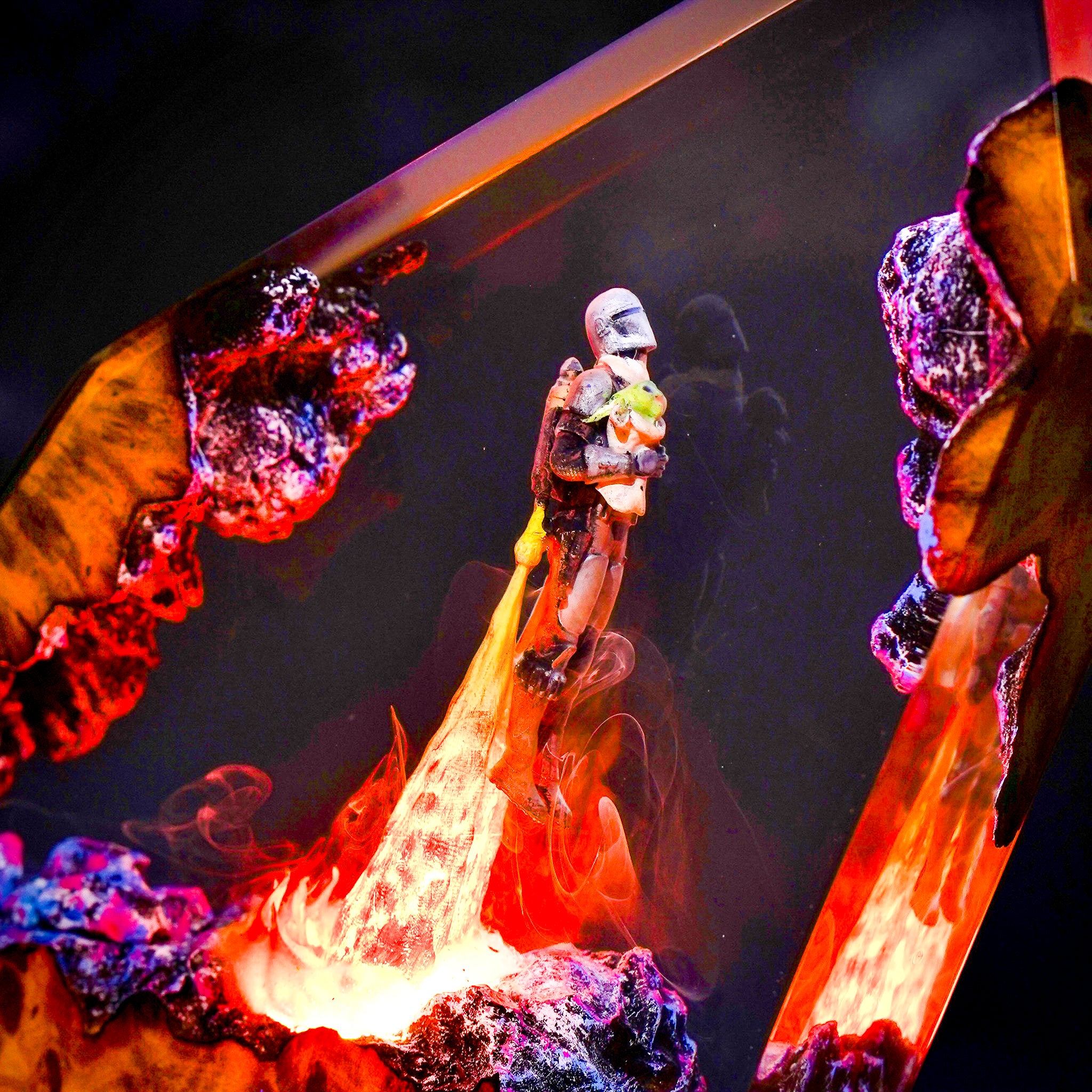 Mando & Grogu Resin Lamp