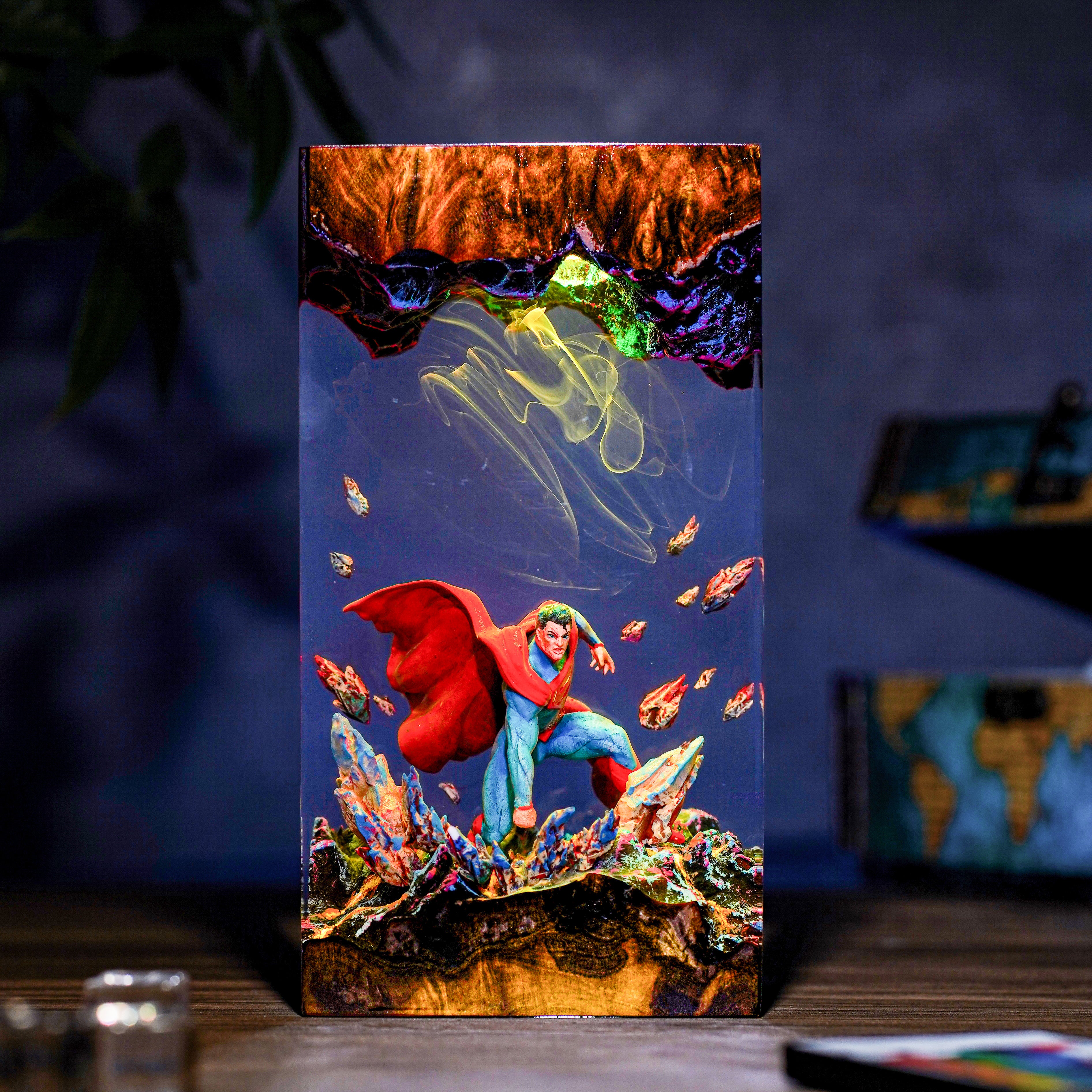 Super man , Man of steel Resin lamp