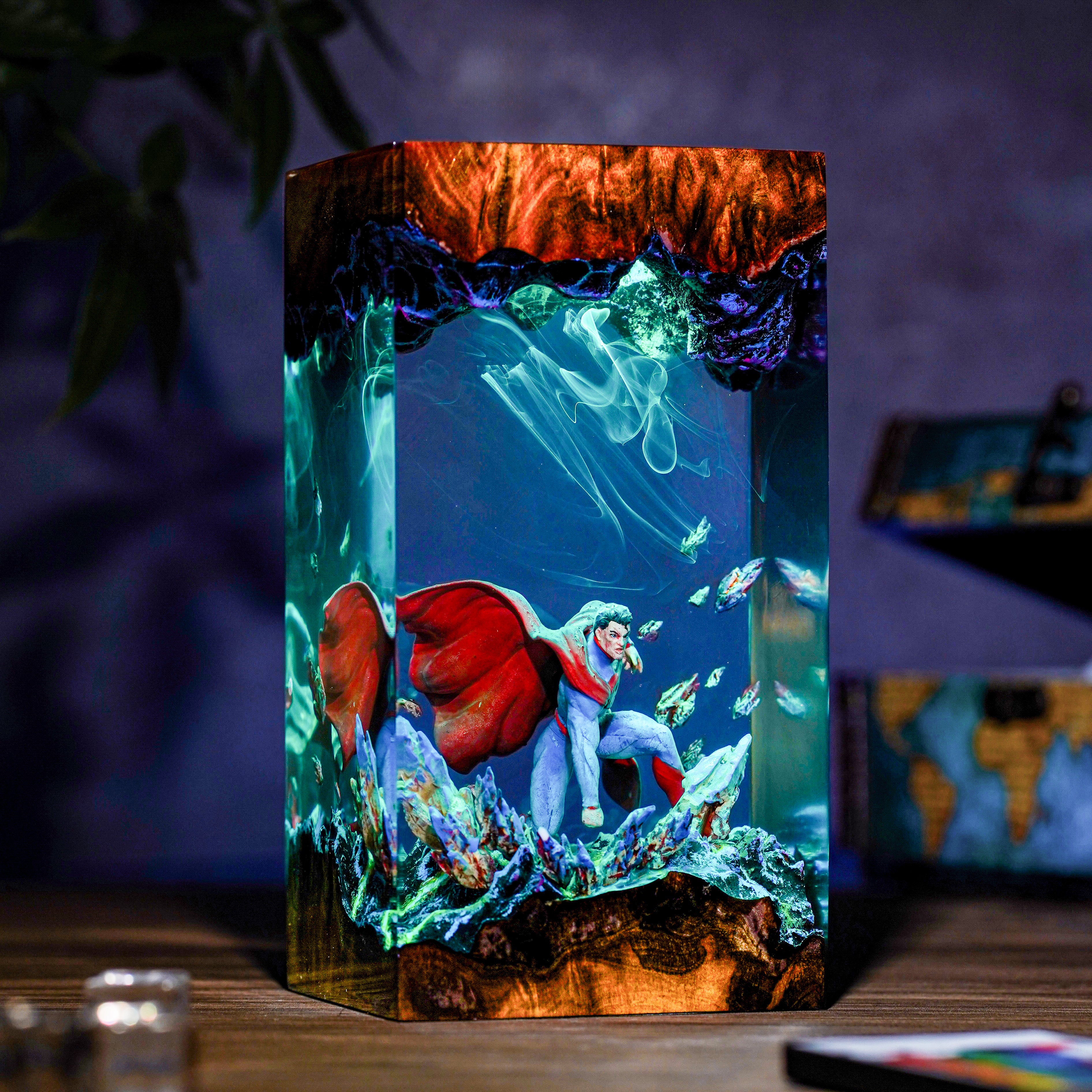 Super man , Man of steel Resin lamp