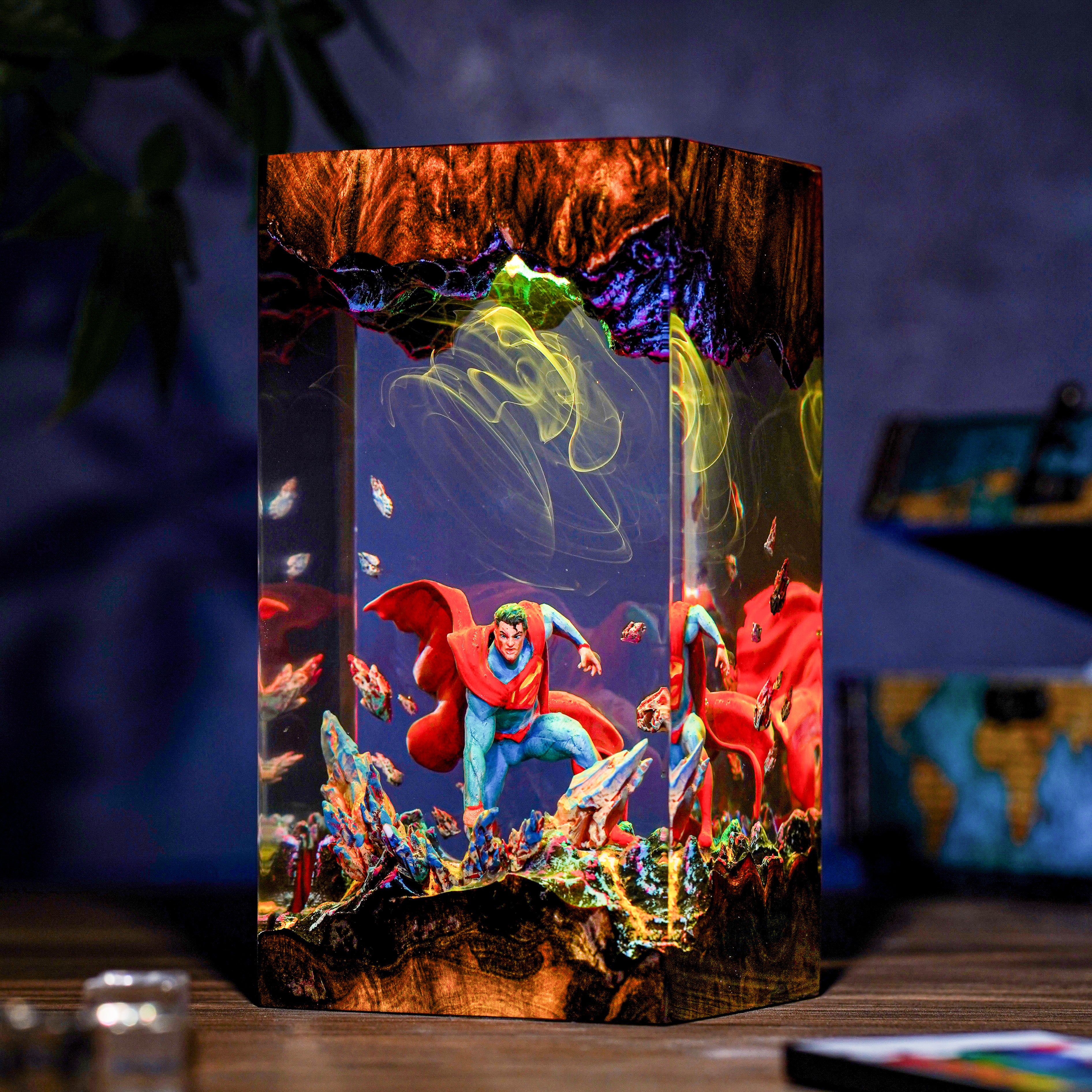 Super man , Man of steel Resin lamp