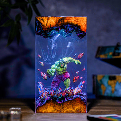 Hulk Battle Marvel Resin lamp
