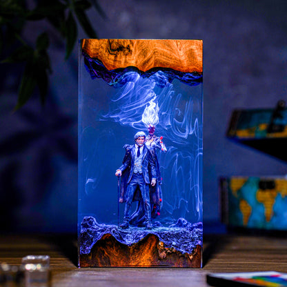 Golden Hour Impression: Artistic Night Light