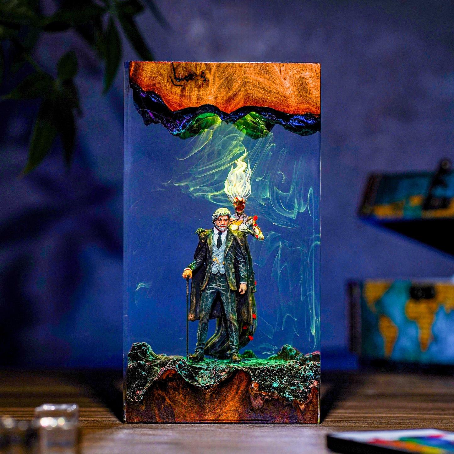 Golden Hour Impression: Artistic Night Light