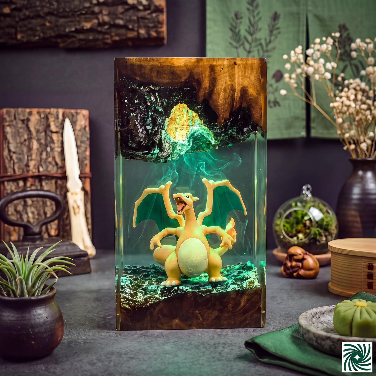 Charizard Resin Lamp
