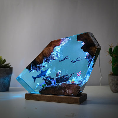 Ocean resin lamps .Sunken boats, sharks and turtles