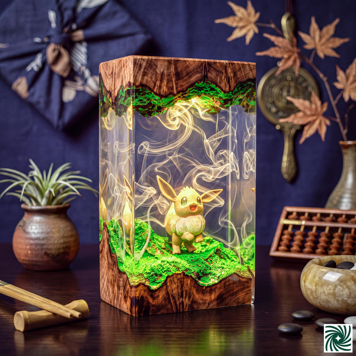 Evee Resin Lamp