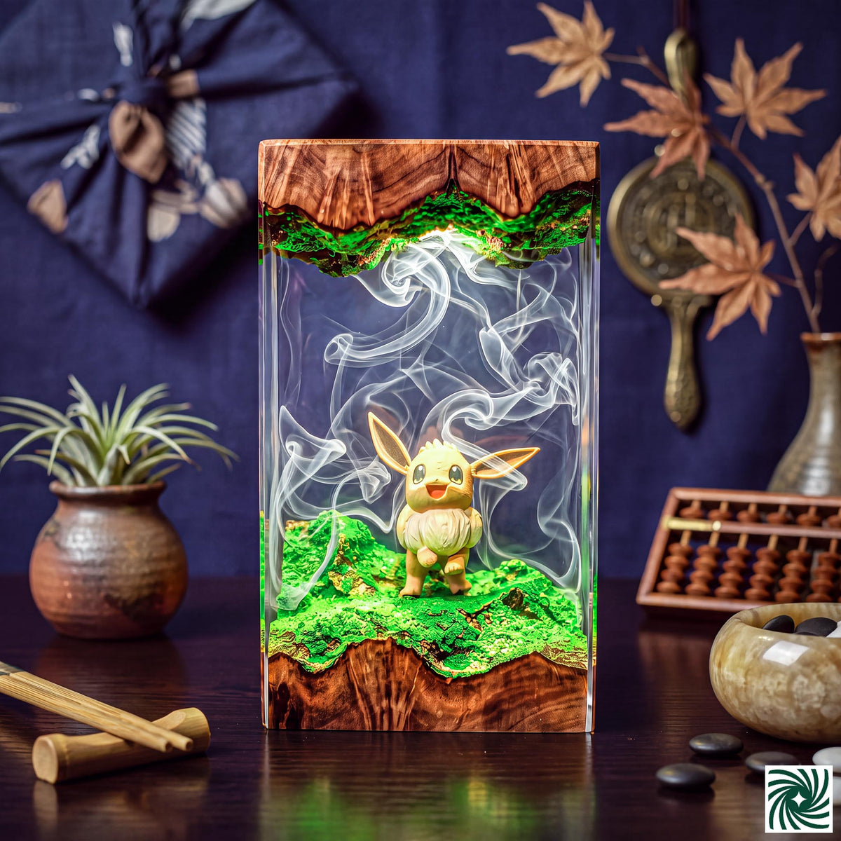 Evee Resin Lamp