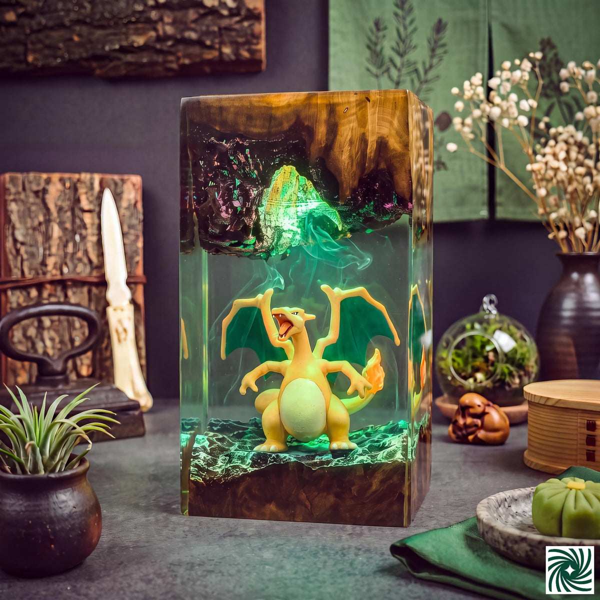 Charizard Resin Lamp