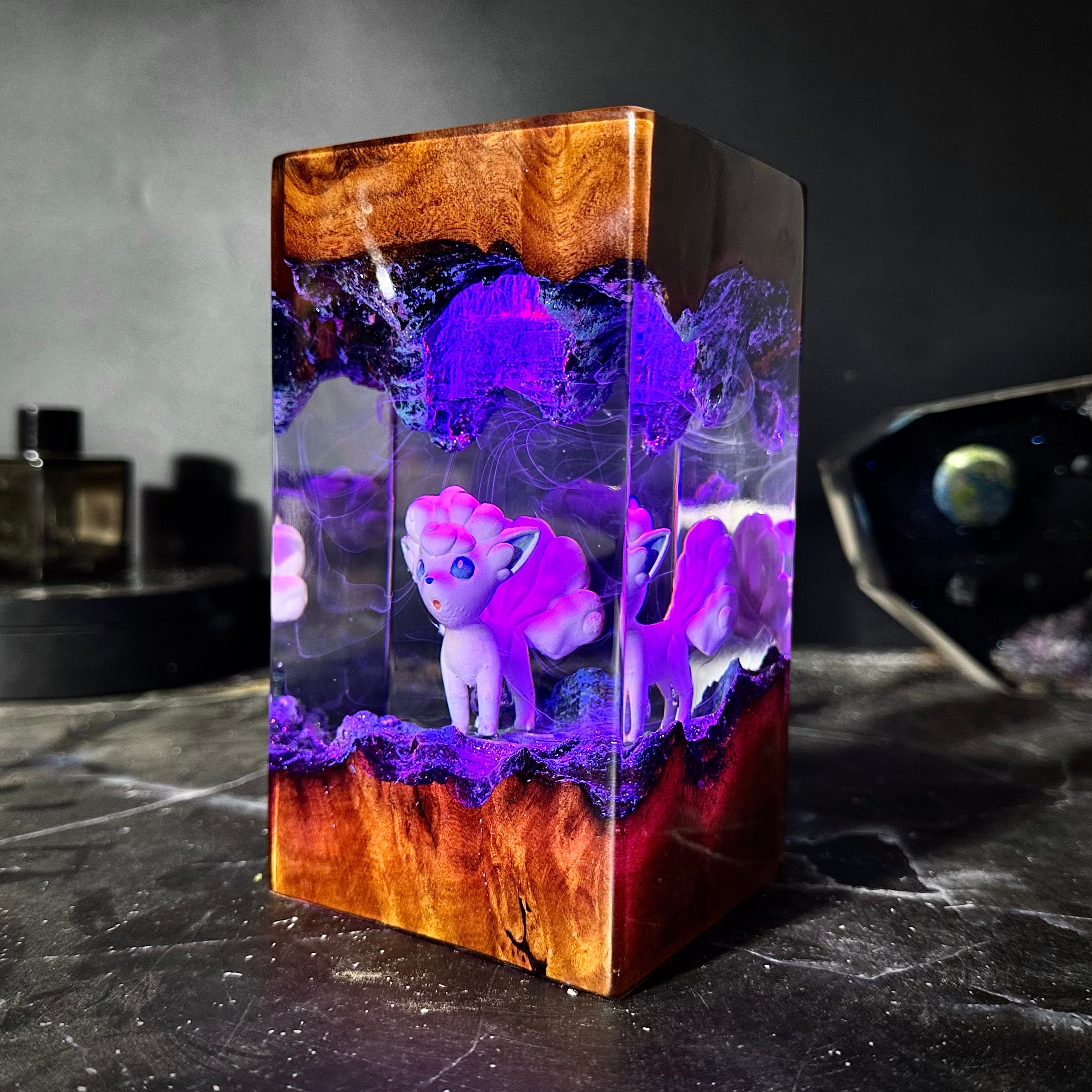 Alohan Pokemon Resin lamp