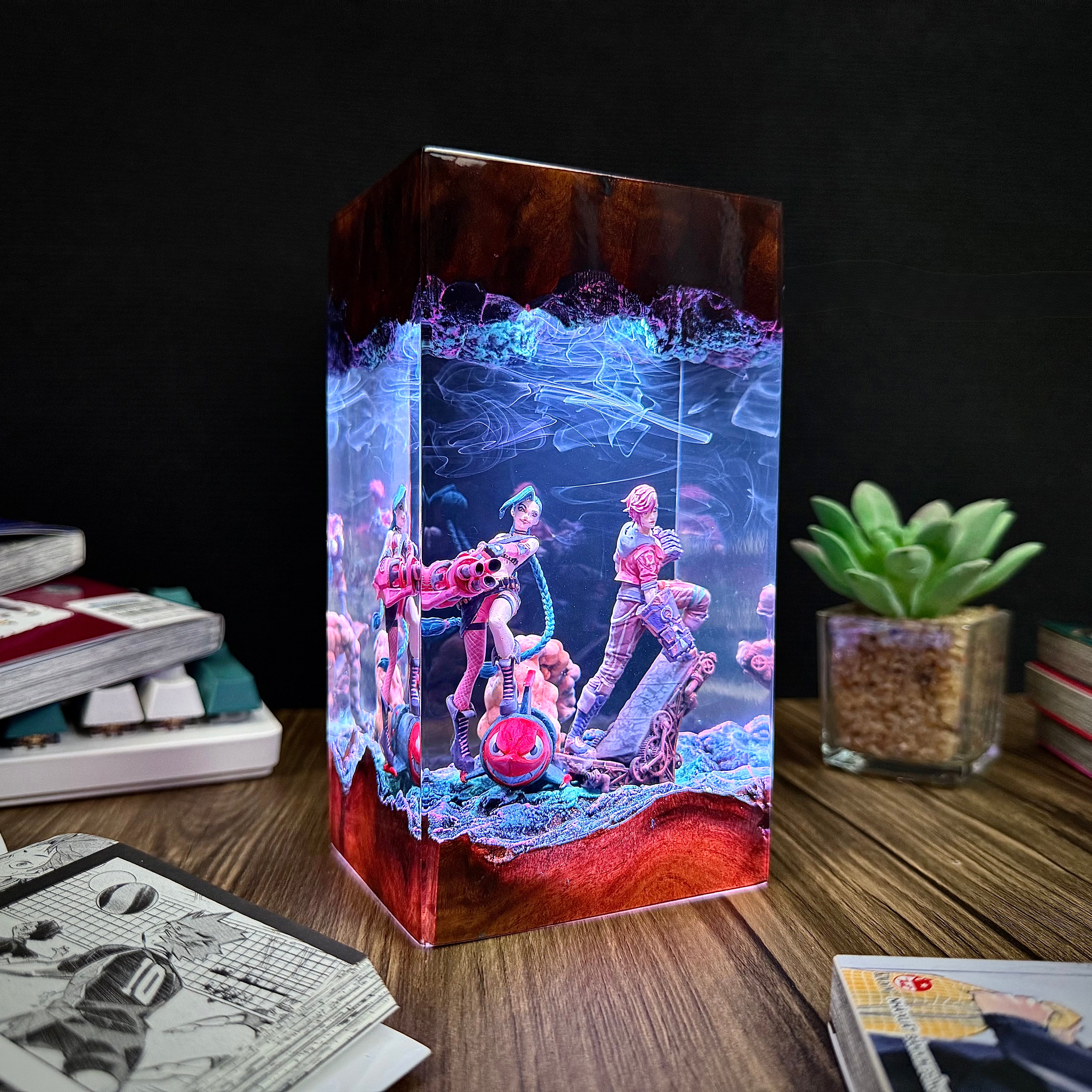 Jin X & Vi LOL Resin lamp