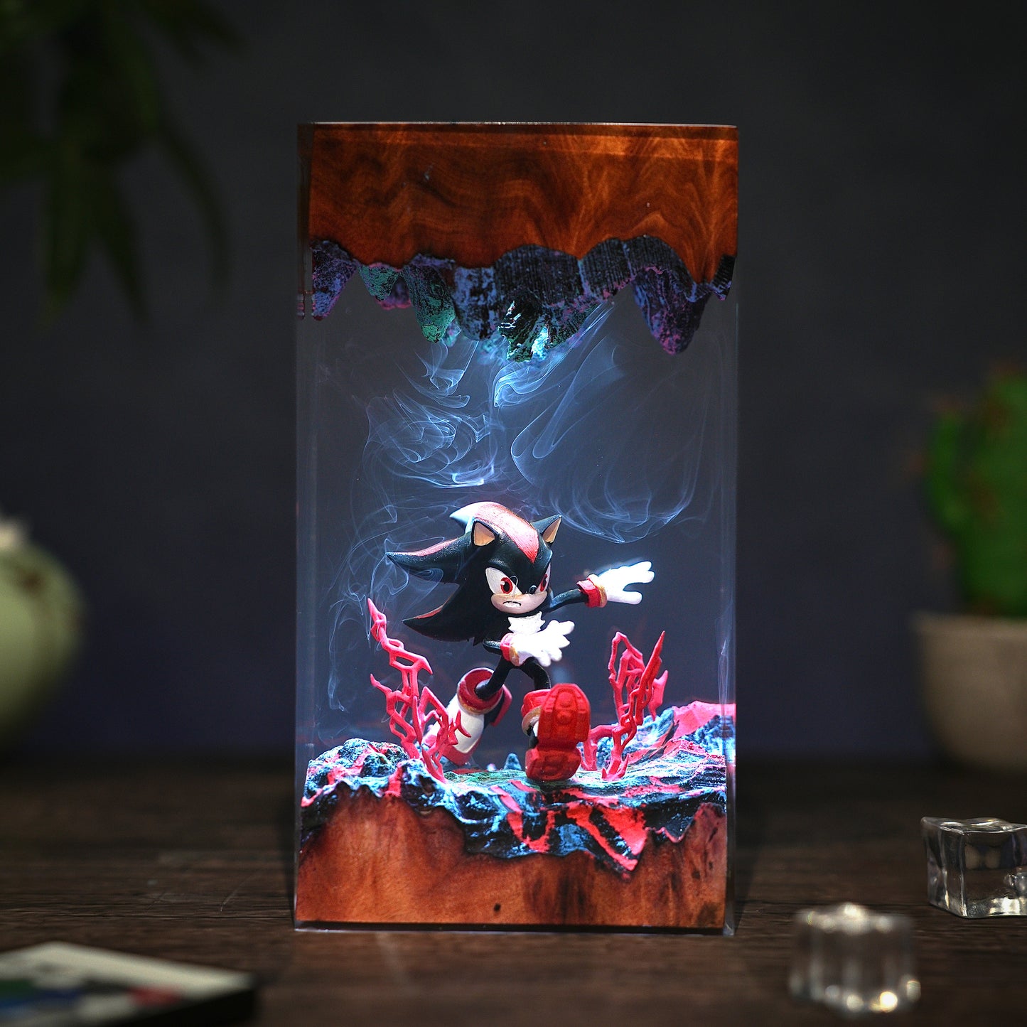 The Ultimate Lifeform: Dark Speed Resin Lamp