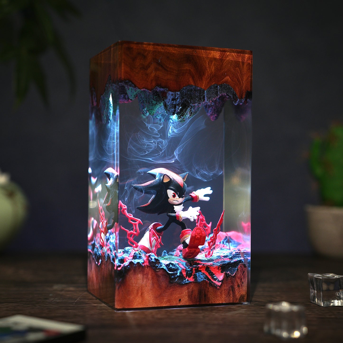 The Ultimate Lifeform: Dark Speed Resin Lamp