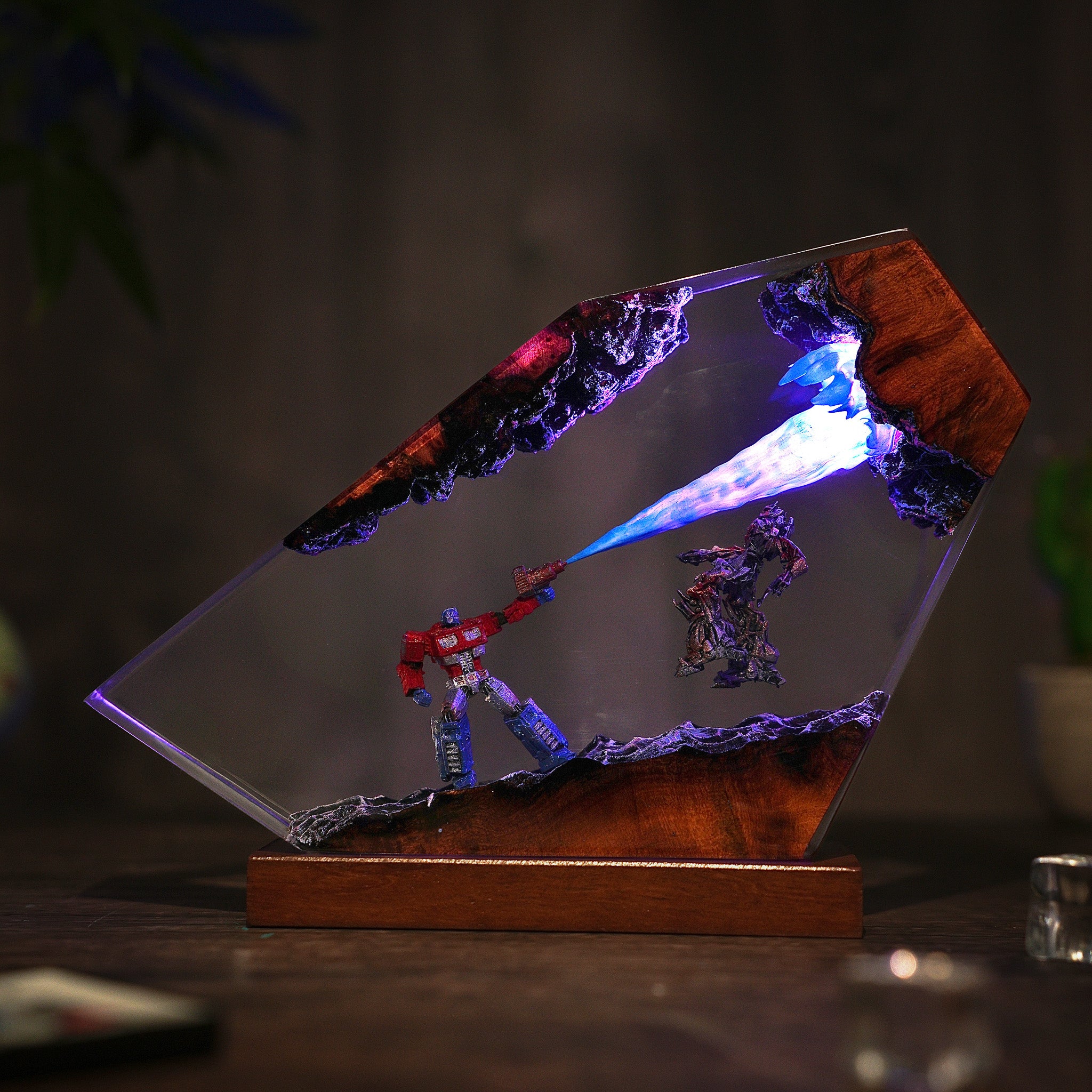 Optimus VS Megatron Resin lamp