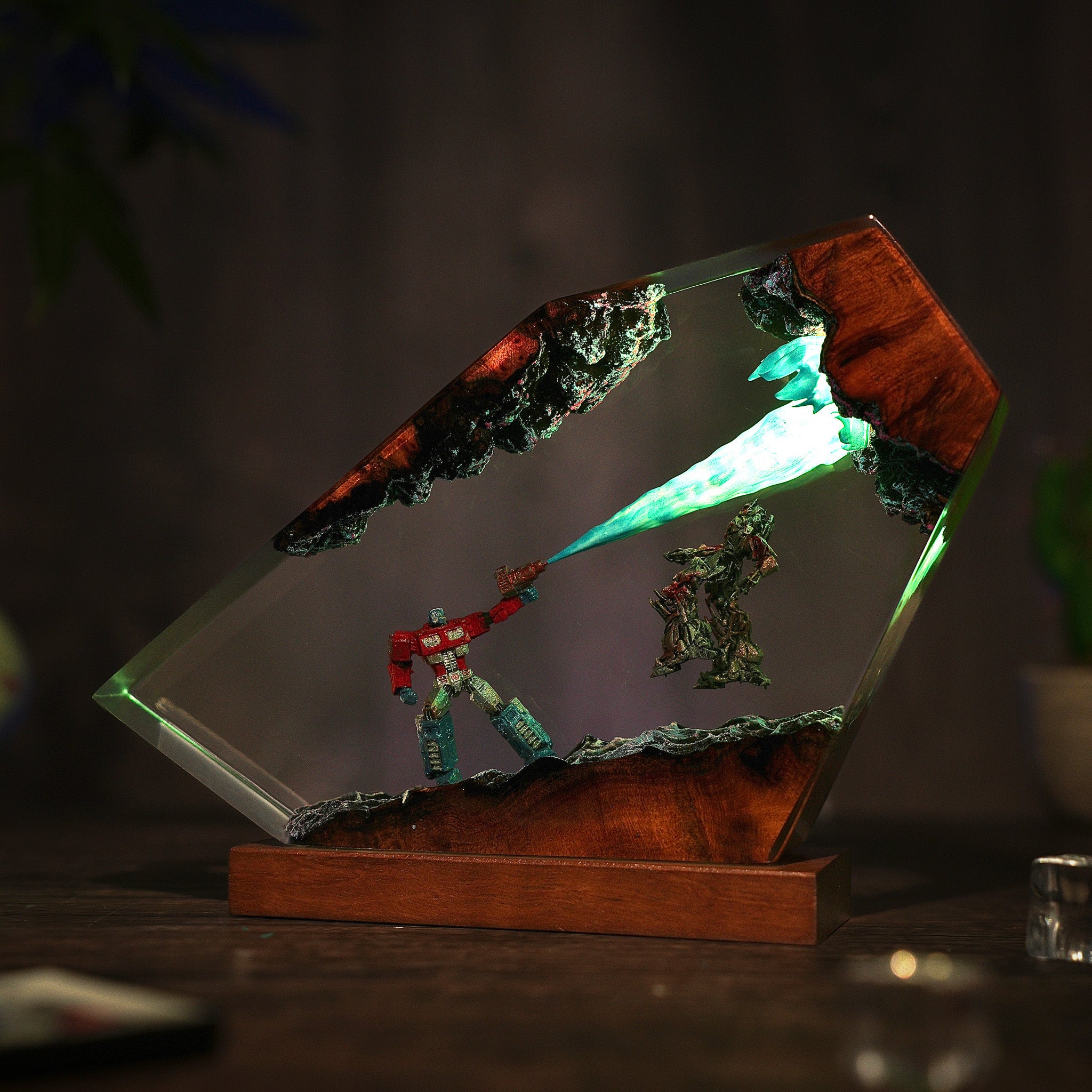 Optimus VS Megatron Resin lamp