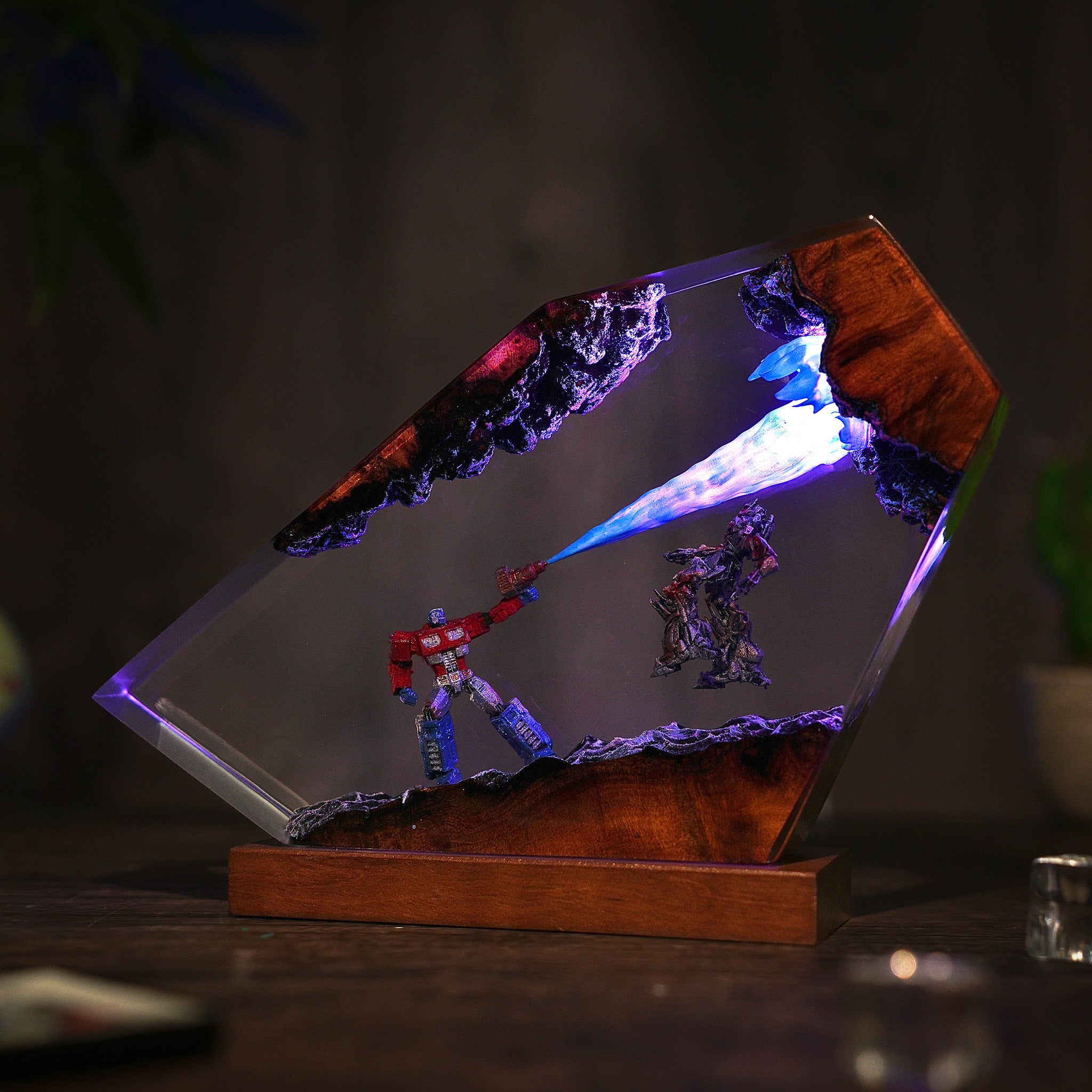 Optimus VS Megatron Resin lamp