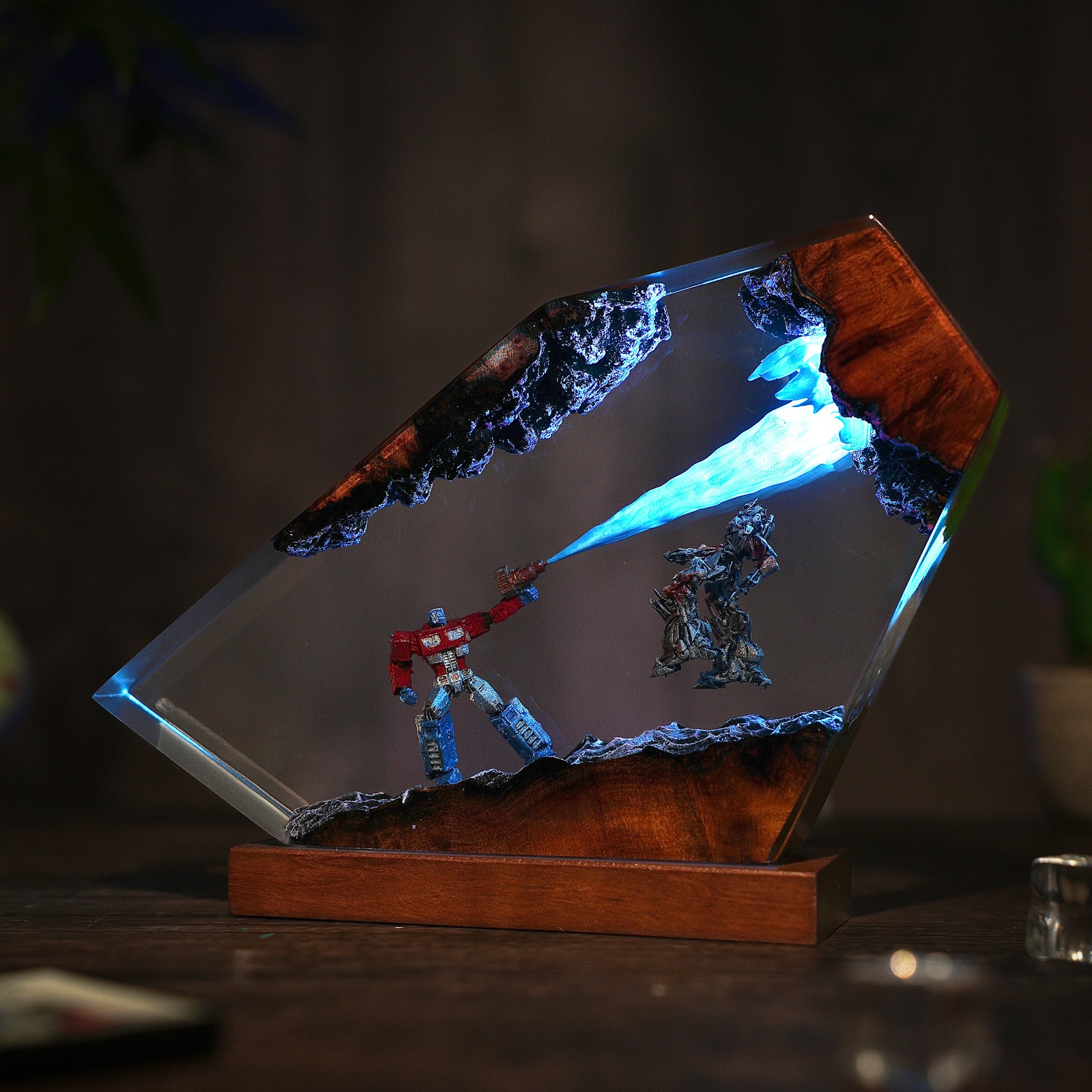 Optimus VS Megatron Resin lamp