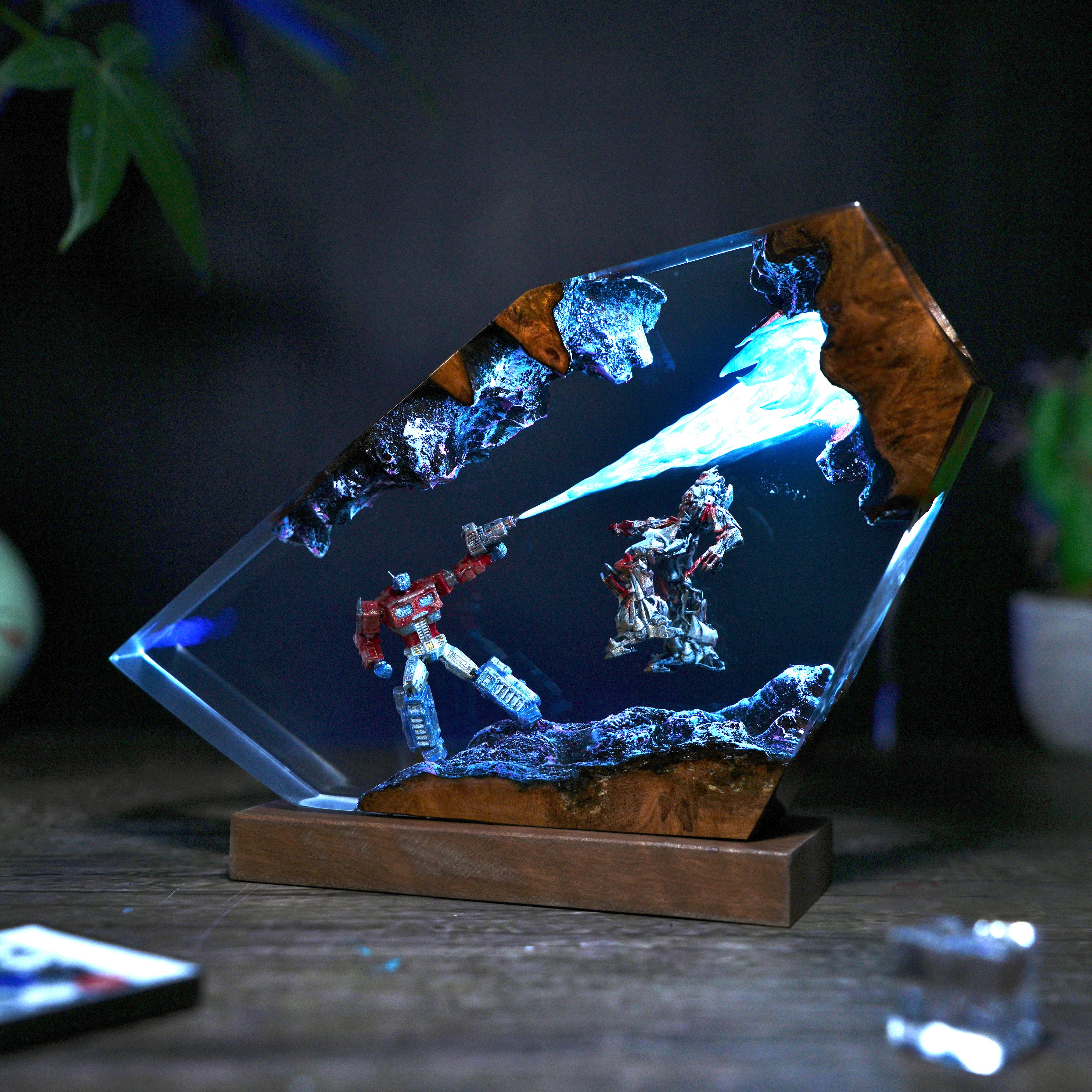 Optimus VS Megatron Resin lamp