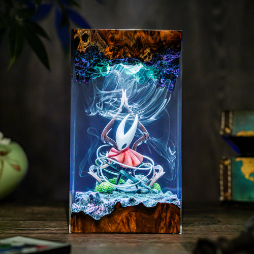 The Princess of Shells: Crimson Spirit Resin Lamp