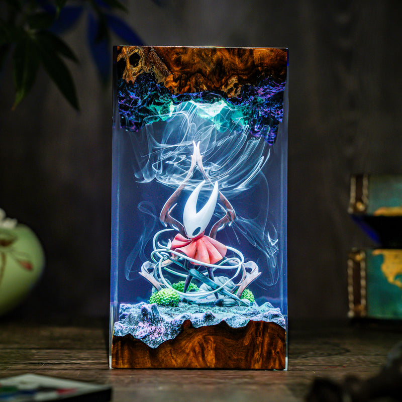 Hornet Silksong Resin Lamp