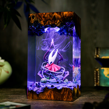 The Princess of Shells: Crimson Spirit Resin Lamp