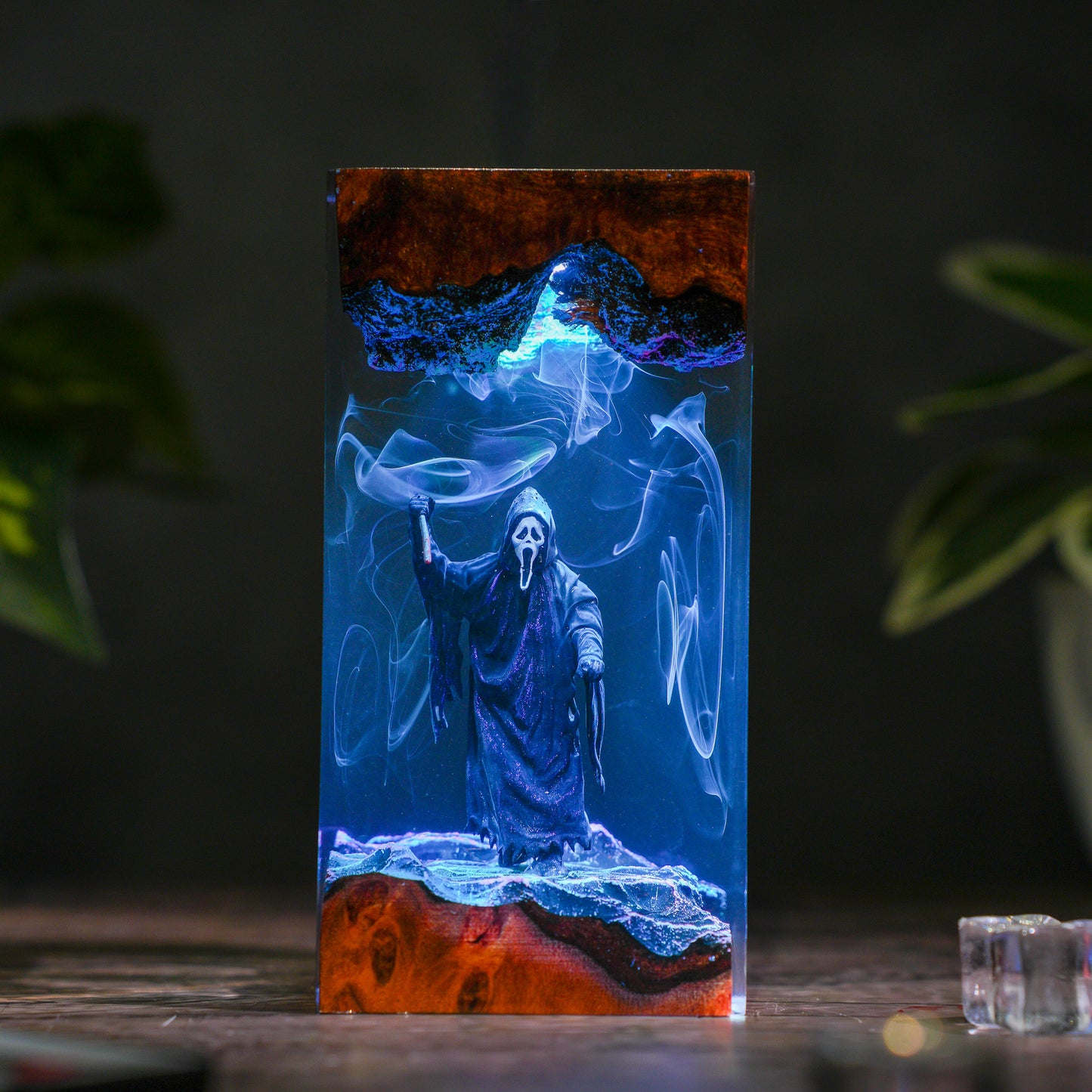 The Silent Scream: Ghostly Smoke Resin Lamp