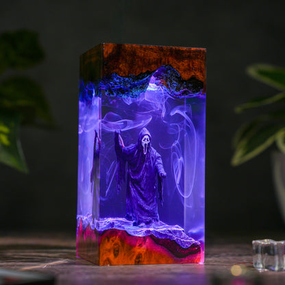 The Silent Scream: Ghostly Smoke Resin Lamp