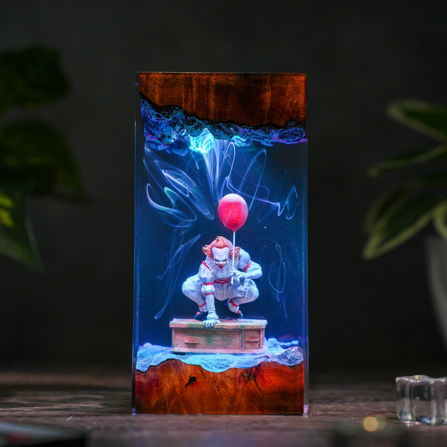 The Red Balloon: Haunted Clown Resin Lamp