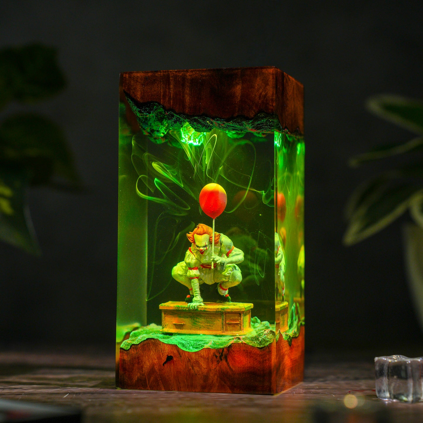 The Red Balloon: Haunted Clown Resin Lamp