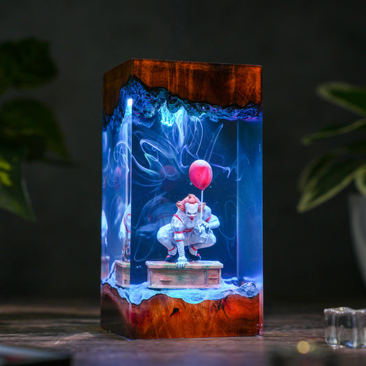 The Red Balloon: Haunted Clown Resin Lamp