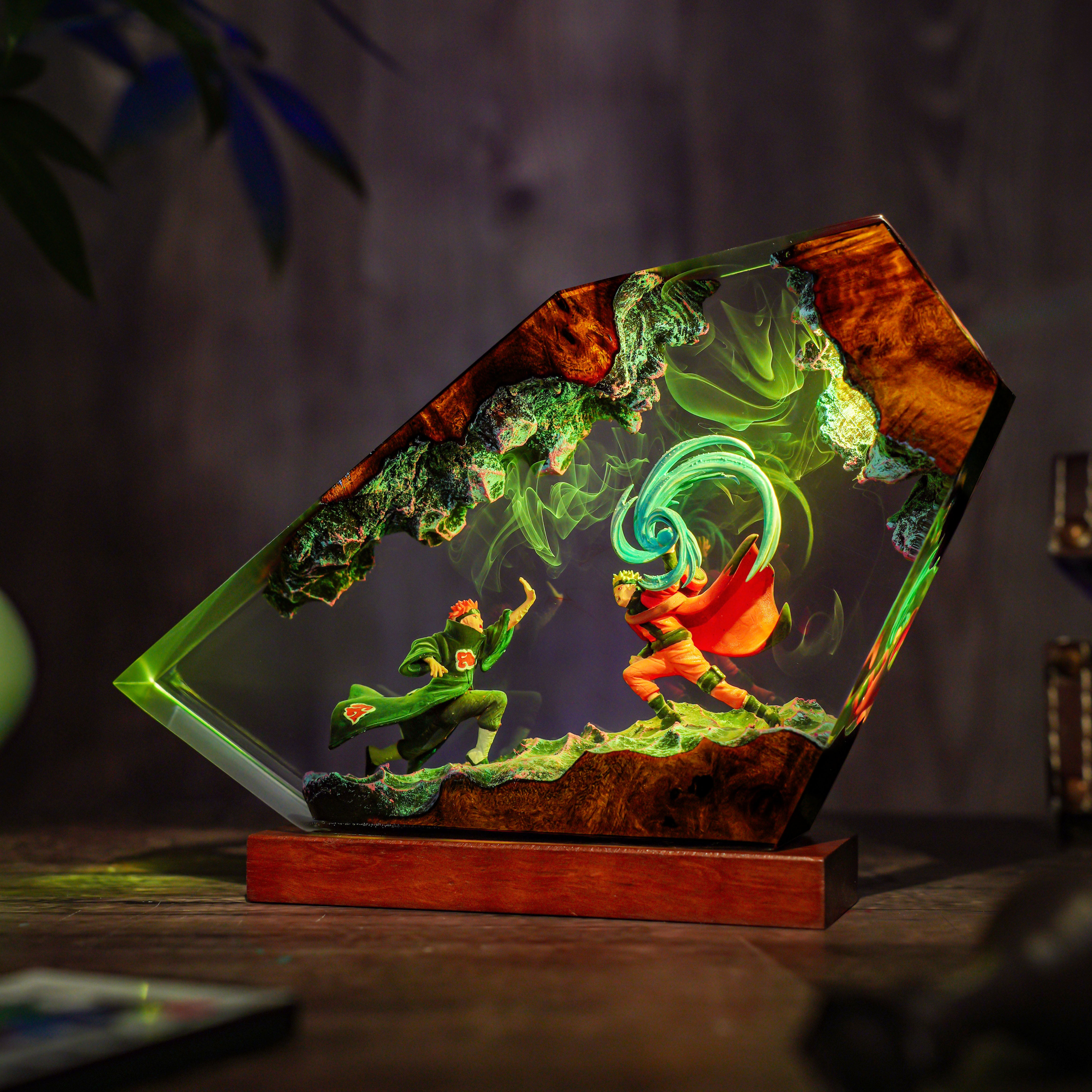 Naruto vs Pain Resin Lamp