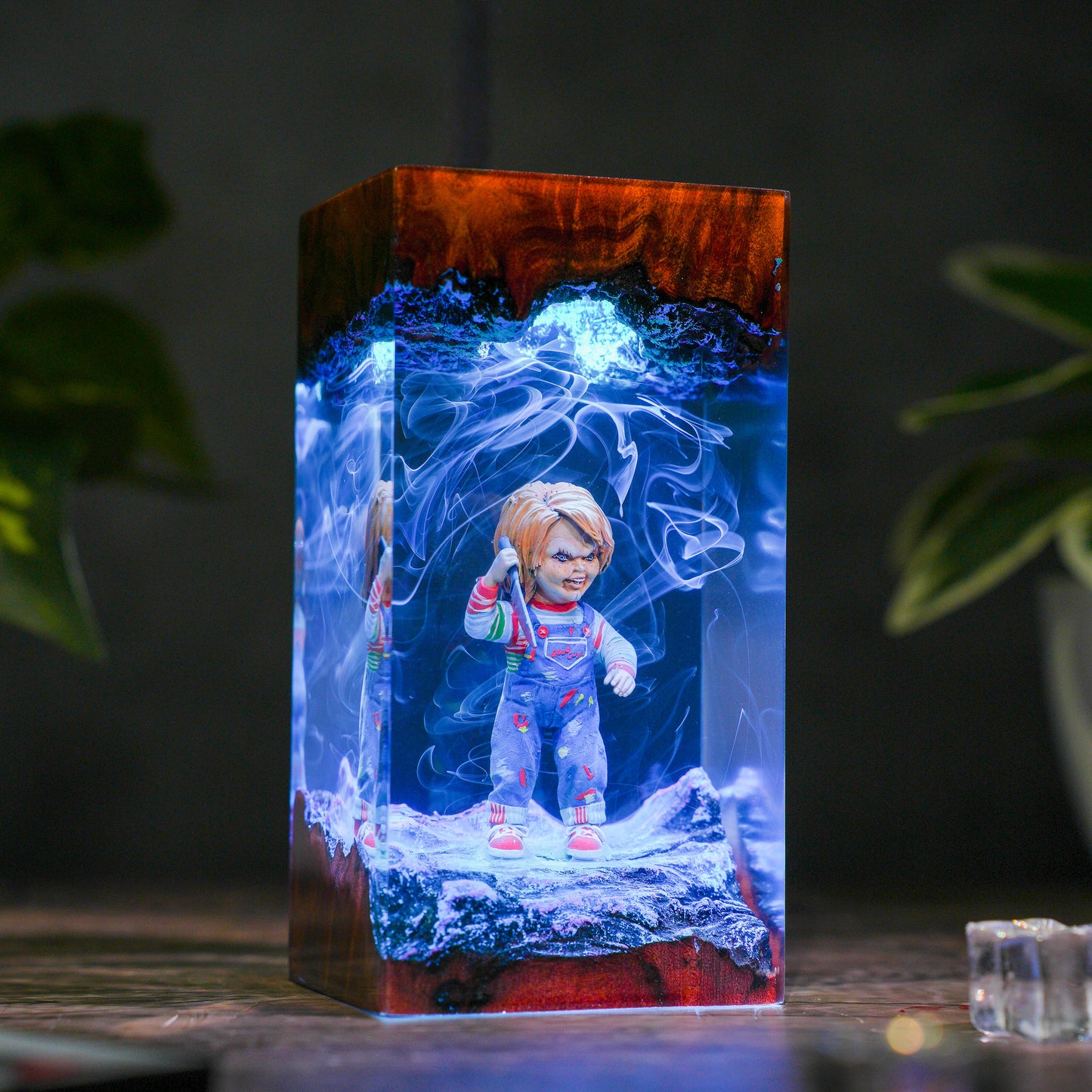 The Cursed Doll: Little Slasher Resin Lamp
