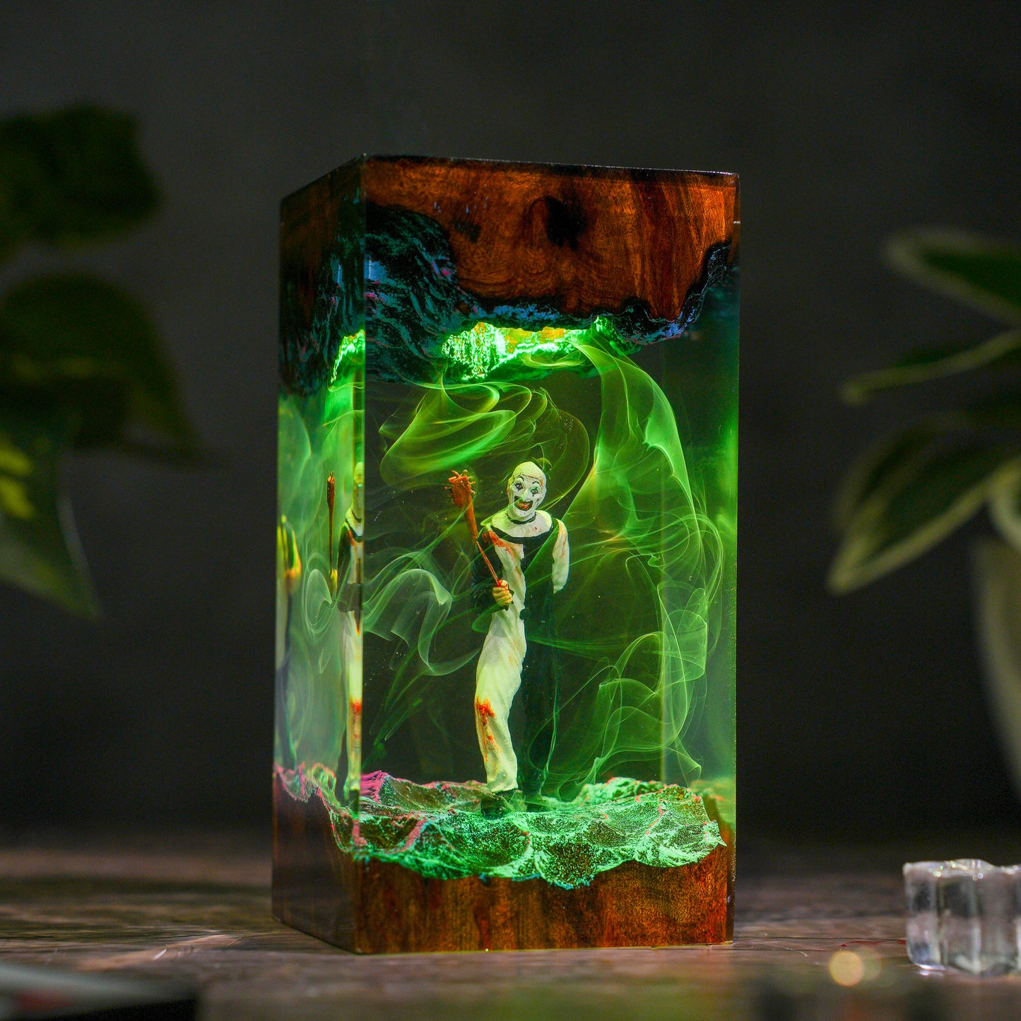 The Silent Jester: Monochrome Terror Resin Lamp