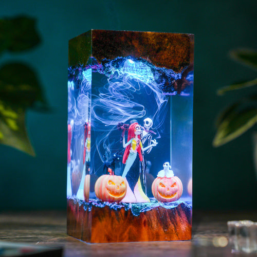 The Pumpkin King & Ragdoll: Haunted Love Resin Lamp