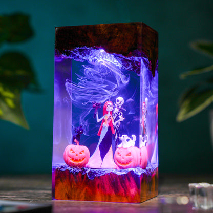 The Pumpkin King & Ragdoll: Haunted Love Resin Lamp