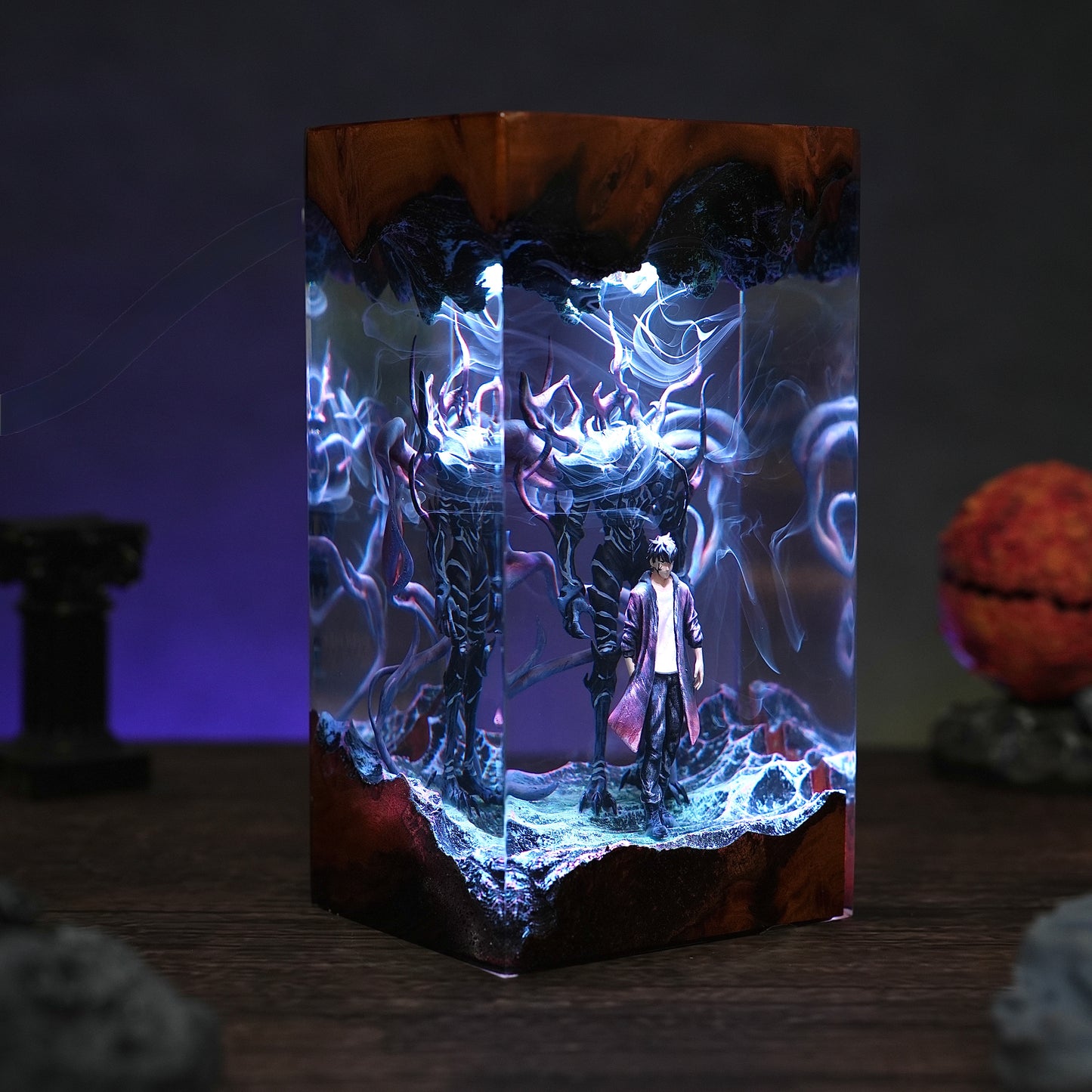 The Shadow Monarch: Loyal Ant Commander Resin Lamp