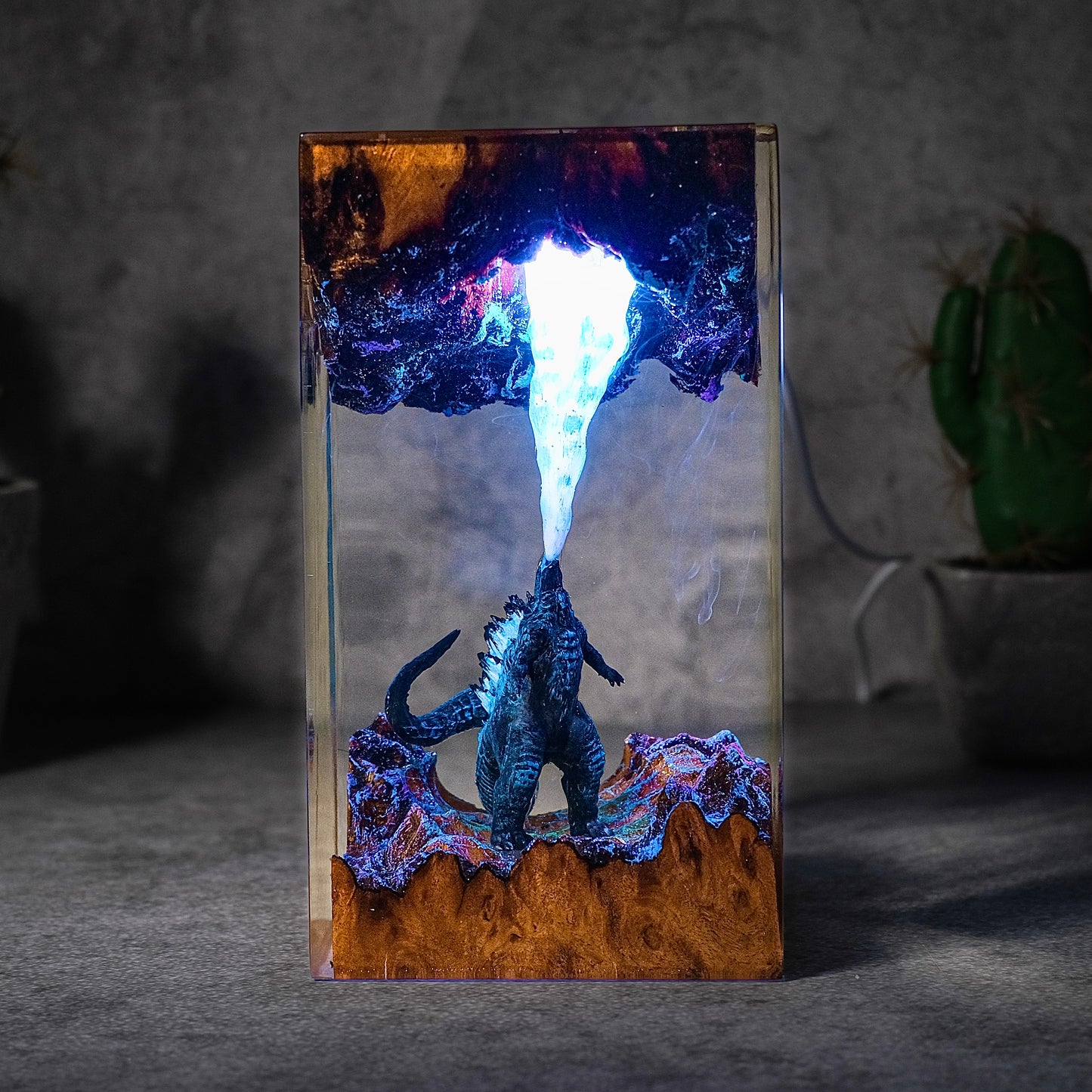 The Earth Guardian: Primal Nature Resin Lamp