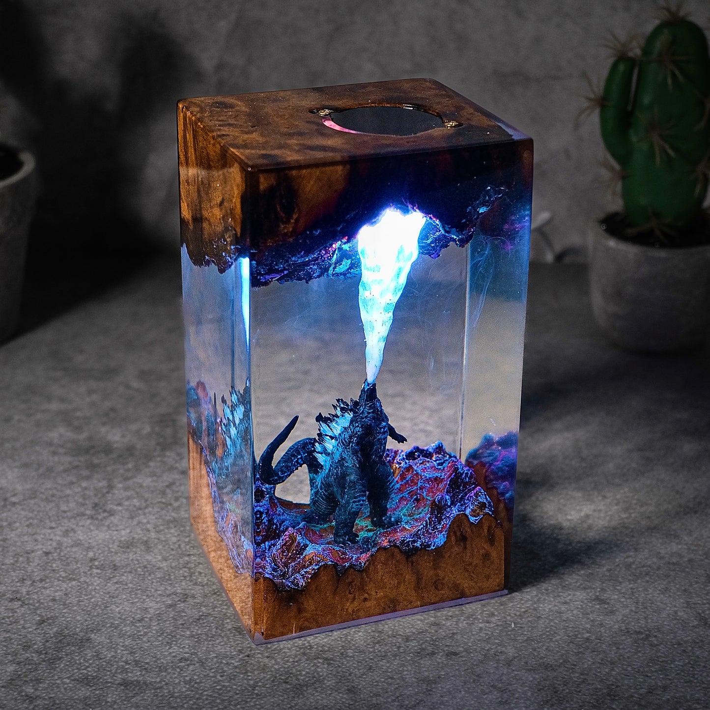 The Earth Guardian: Primal Nature Resin Lamp