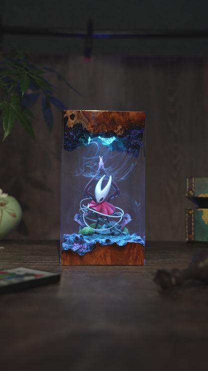 The Princess of Shells: Crimson Spirit Resin Lamp