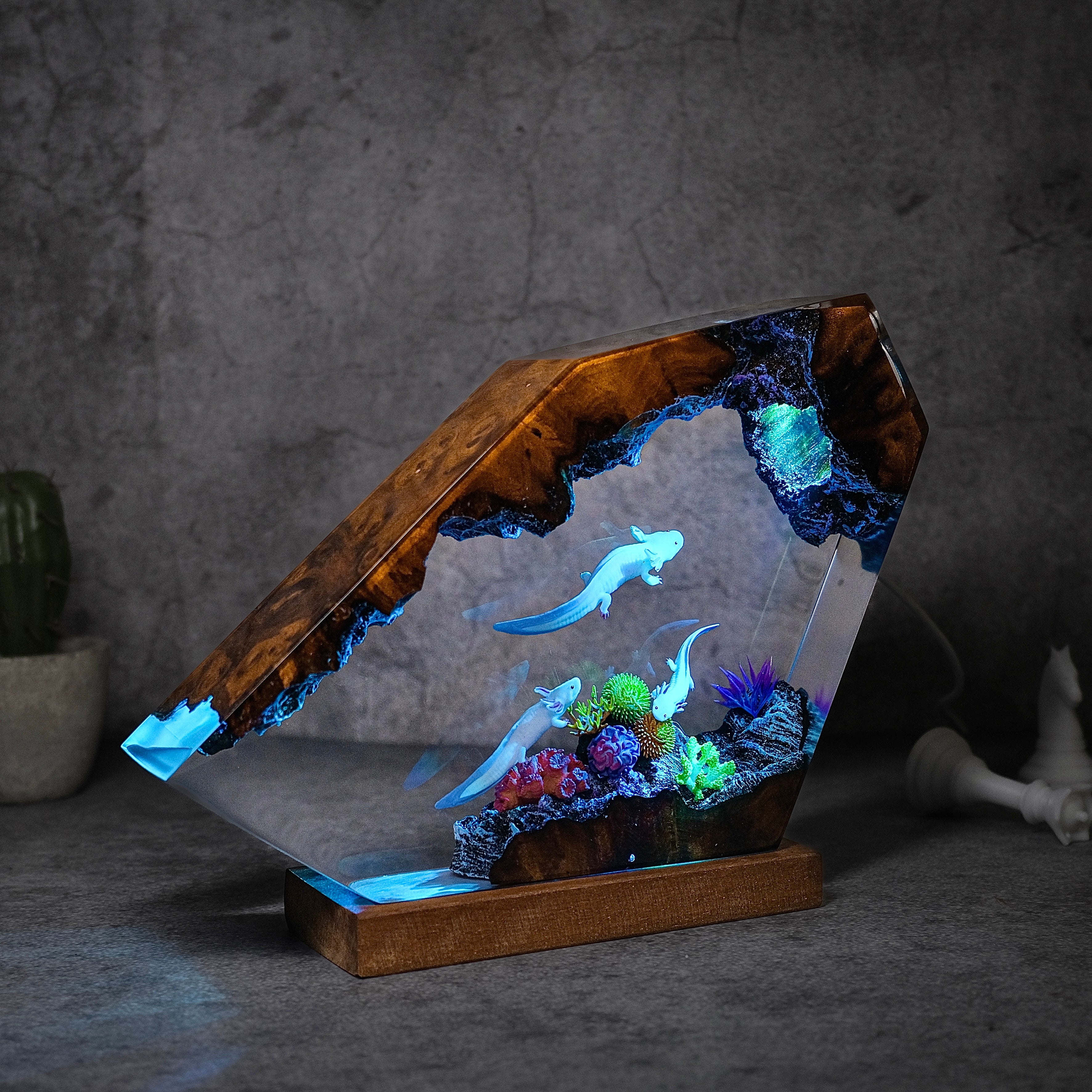 Axoltl in the sea Resin lamp