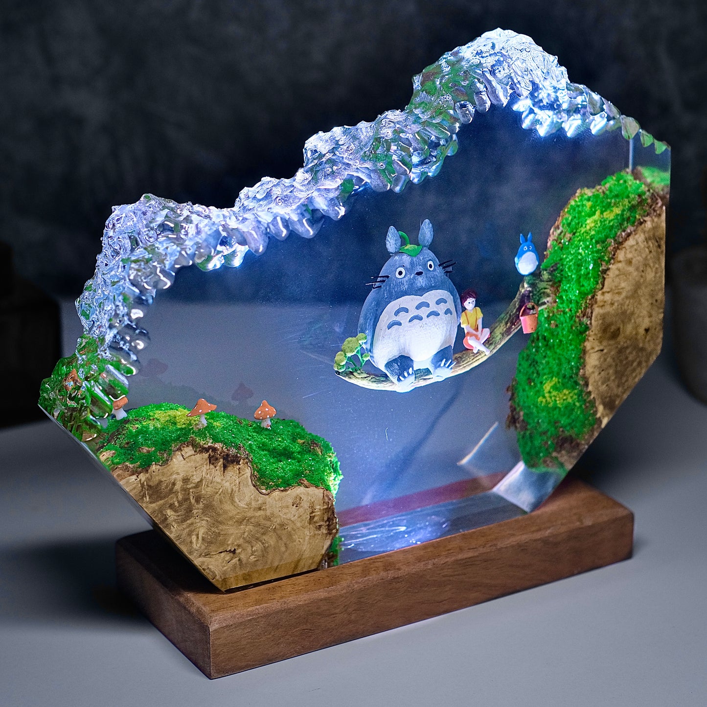 The Forest Guardian: Giant Spirit Resin Lamp